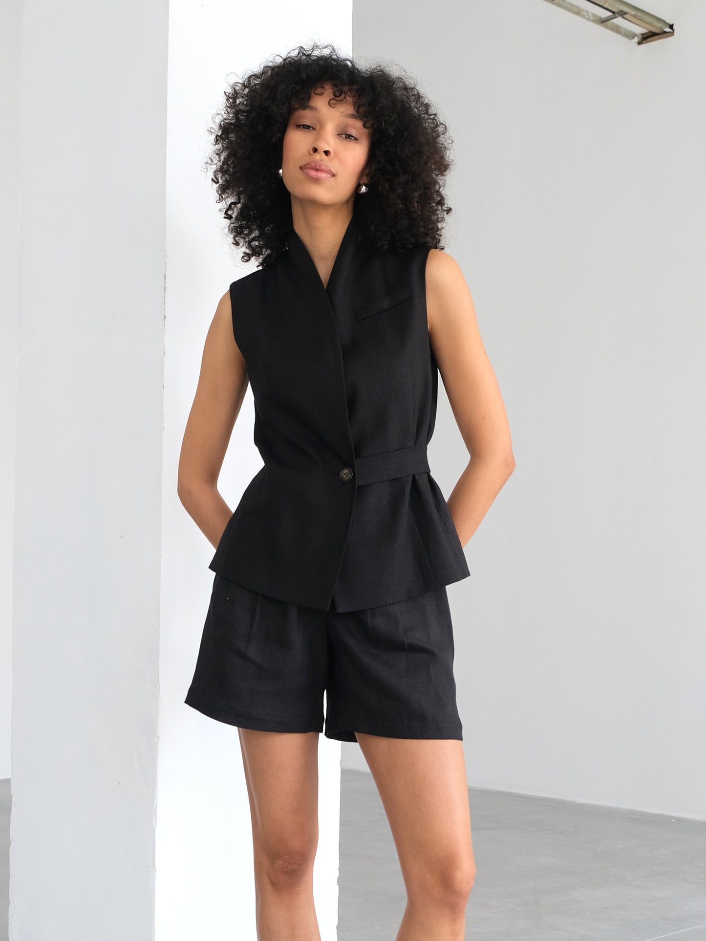 Linen Waistcoat with Shawl Collar, Black