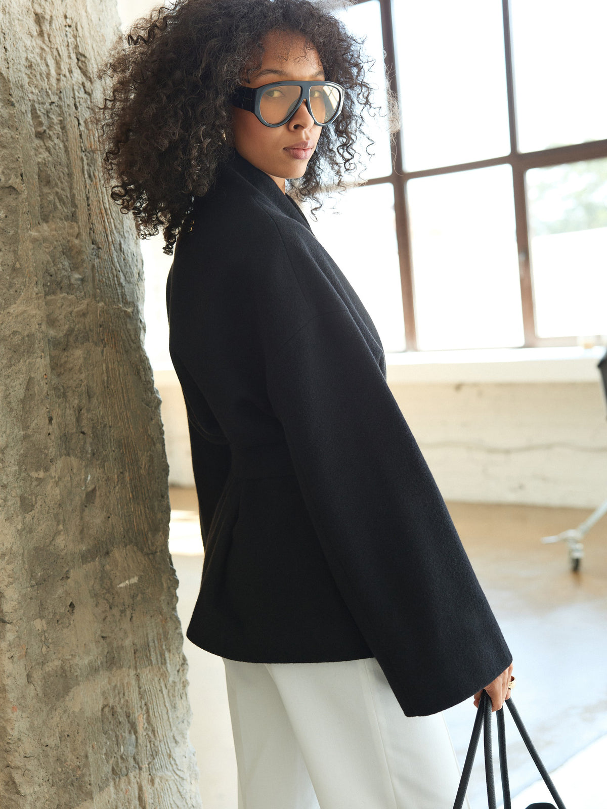 CHÉLIE black wool kimono coat with belt