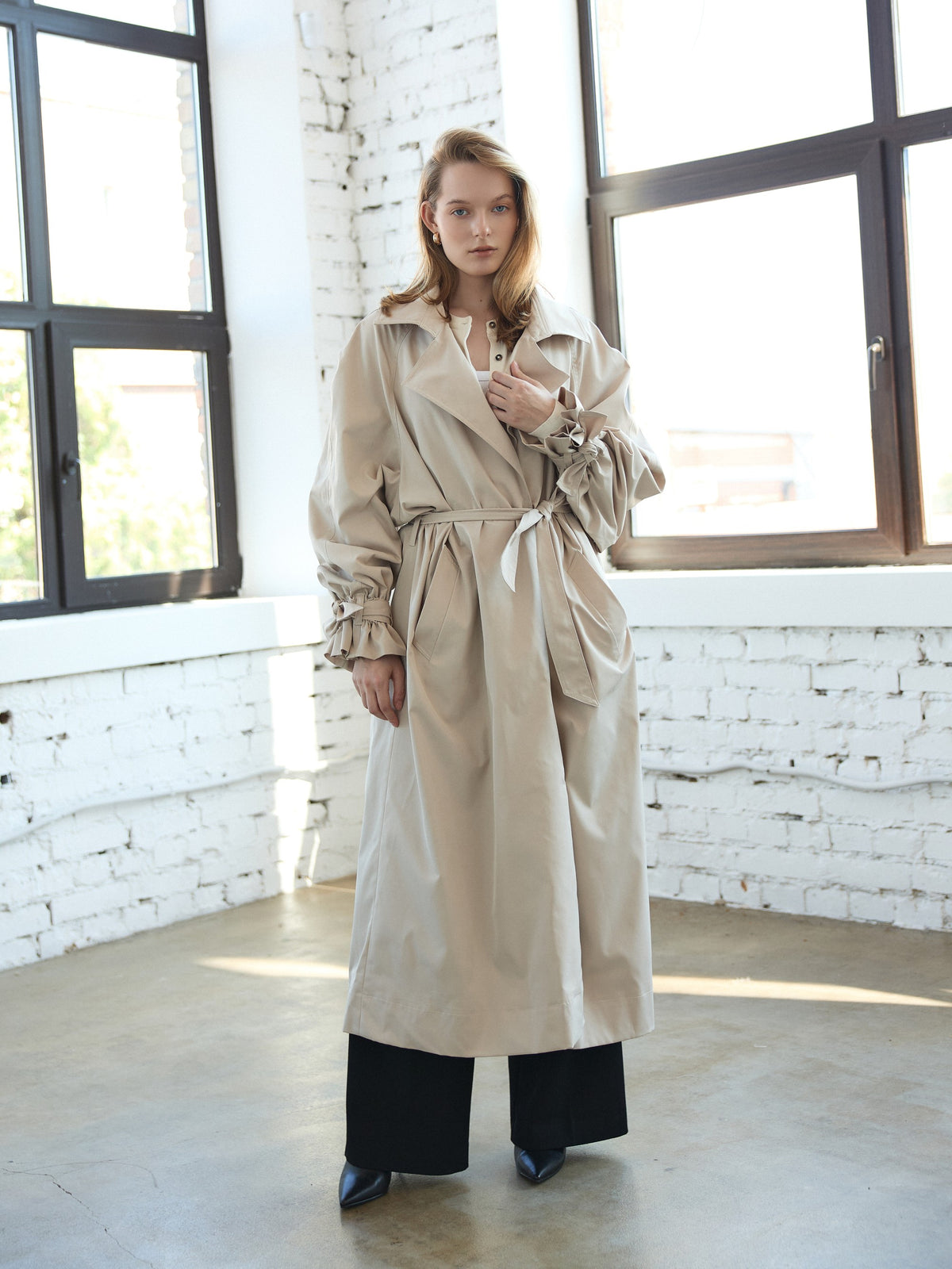 CHÉLIE long milk oversized trench coat
